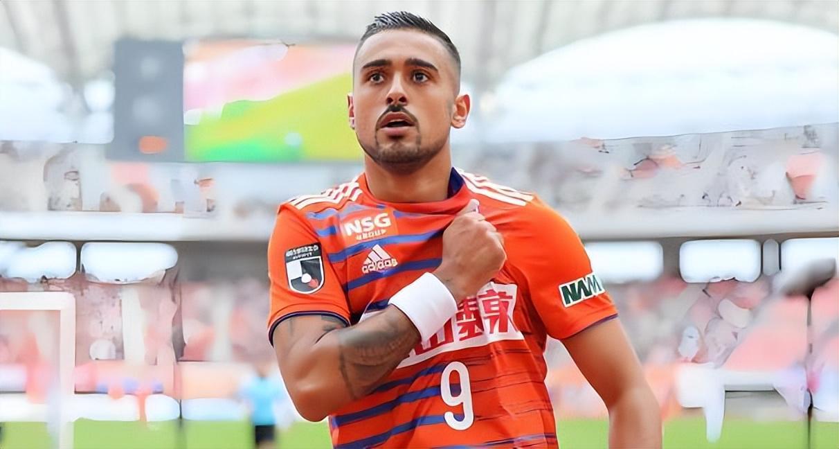 上港功勋外援1月16日官宣发声！正式告别俱乐部，已现身新东家